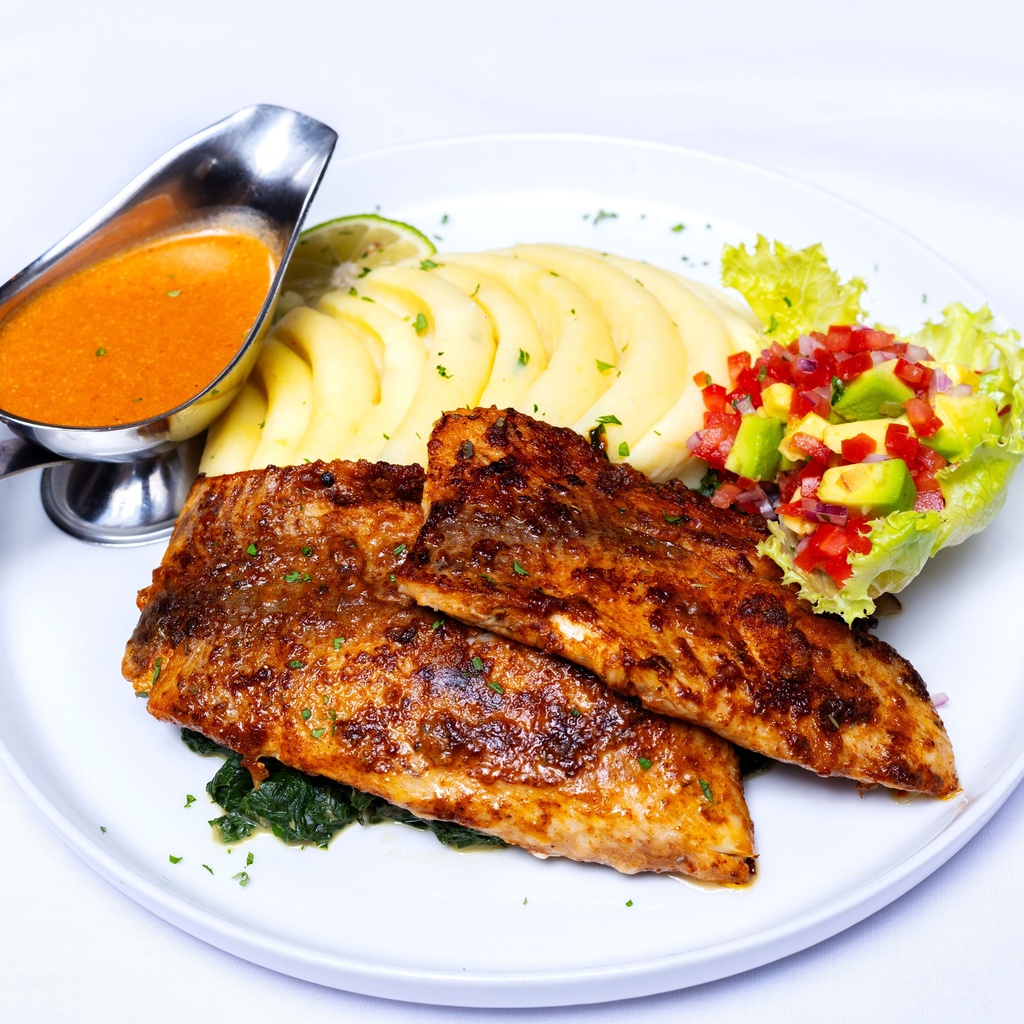 Cajun Grilled Fish Fillet With Spinach (Mashed Potatoes)